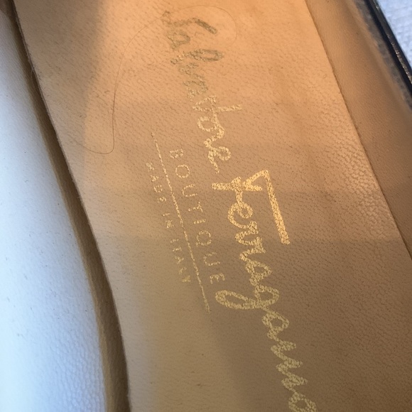 Salvatore Ferragamo dress shoes - Picture 4 of 8